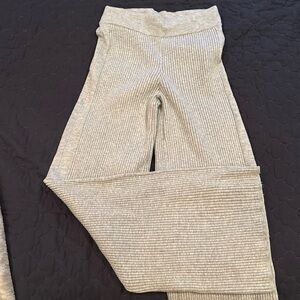 Grey aerie sweater pants
